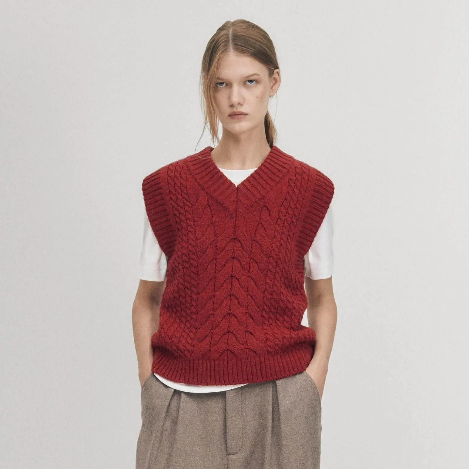 Cosy Red Tricot Vest