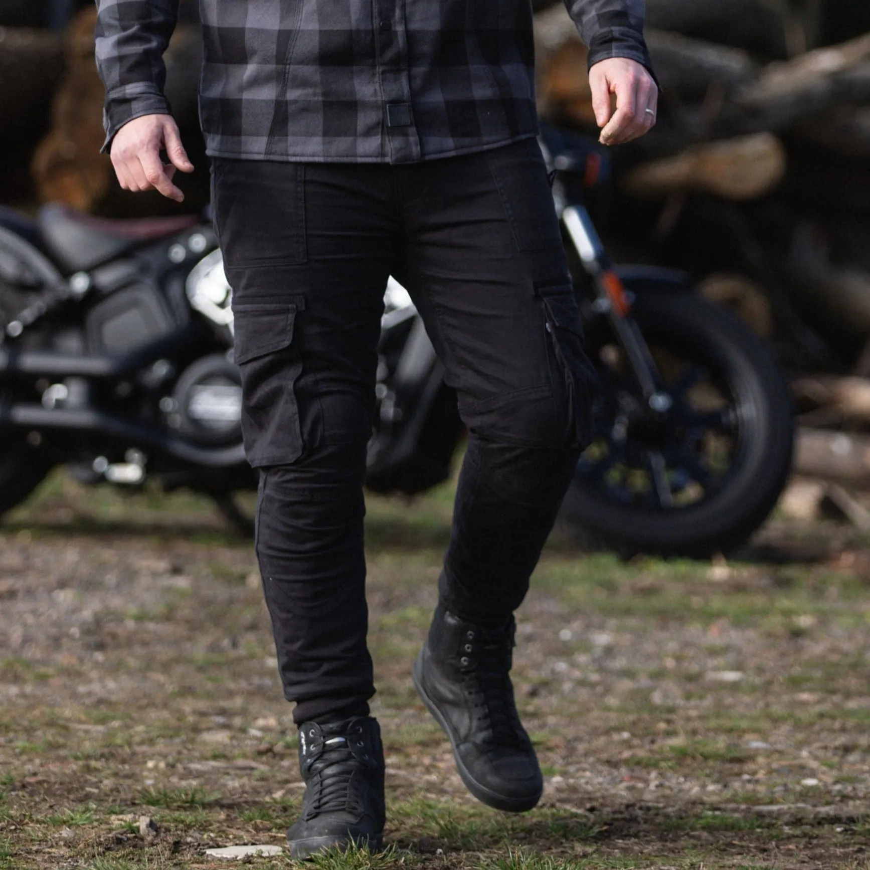 Ryan Cargo Black Trousers