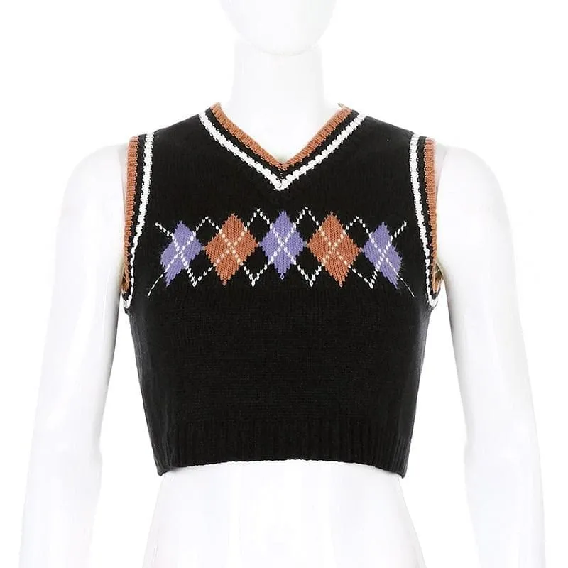 Slim-Fit V-Neck Vest with Argyle Pattern