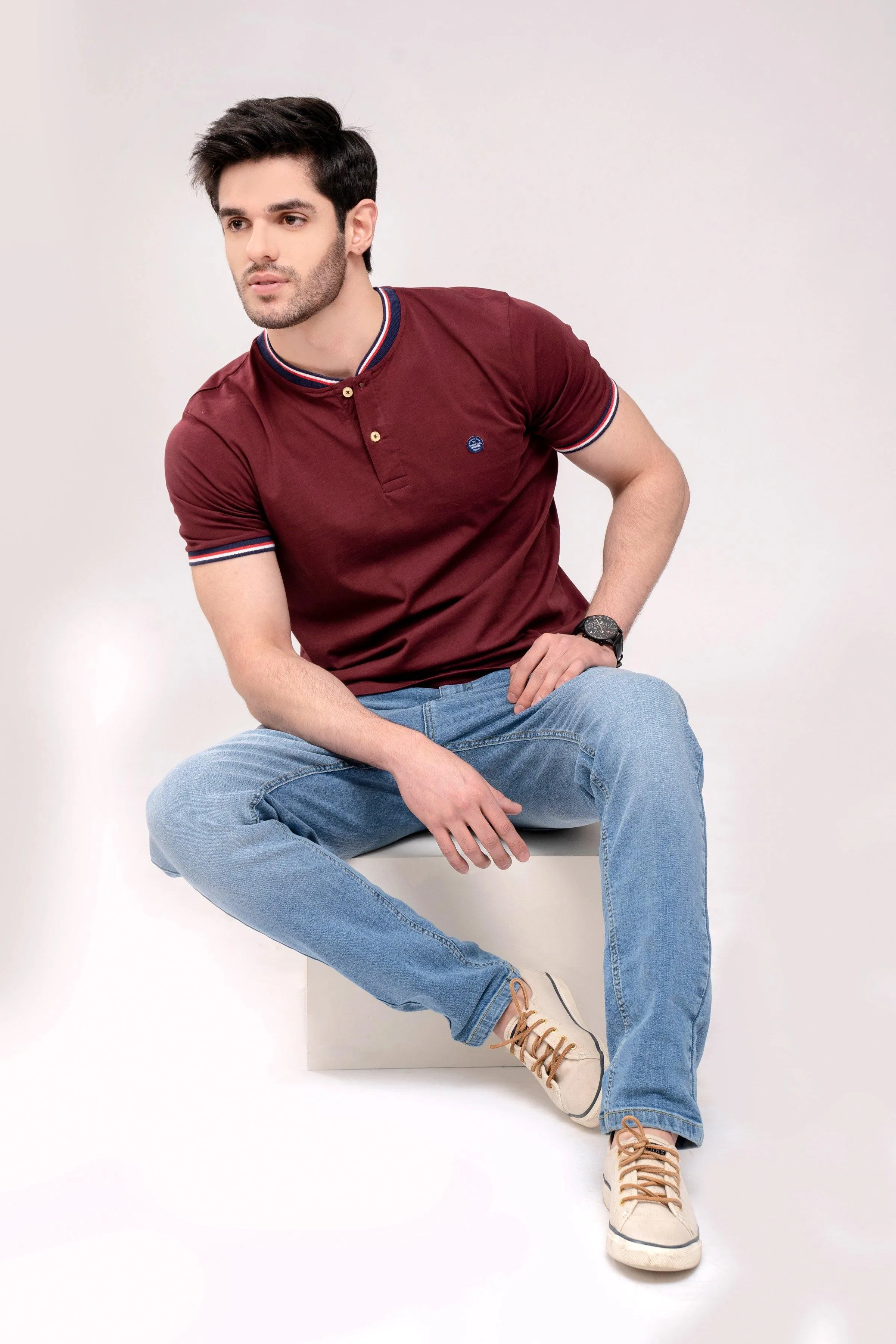 T SHIRT HENLEY TIPPING BAN MAROON