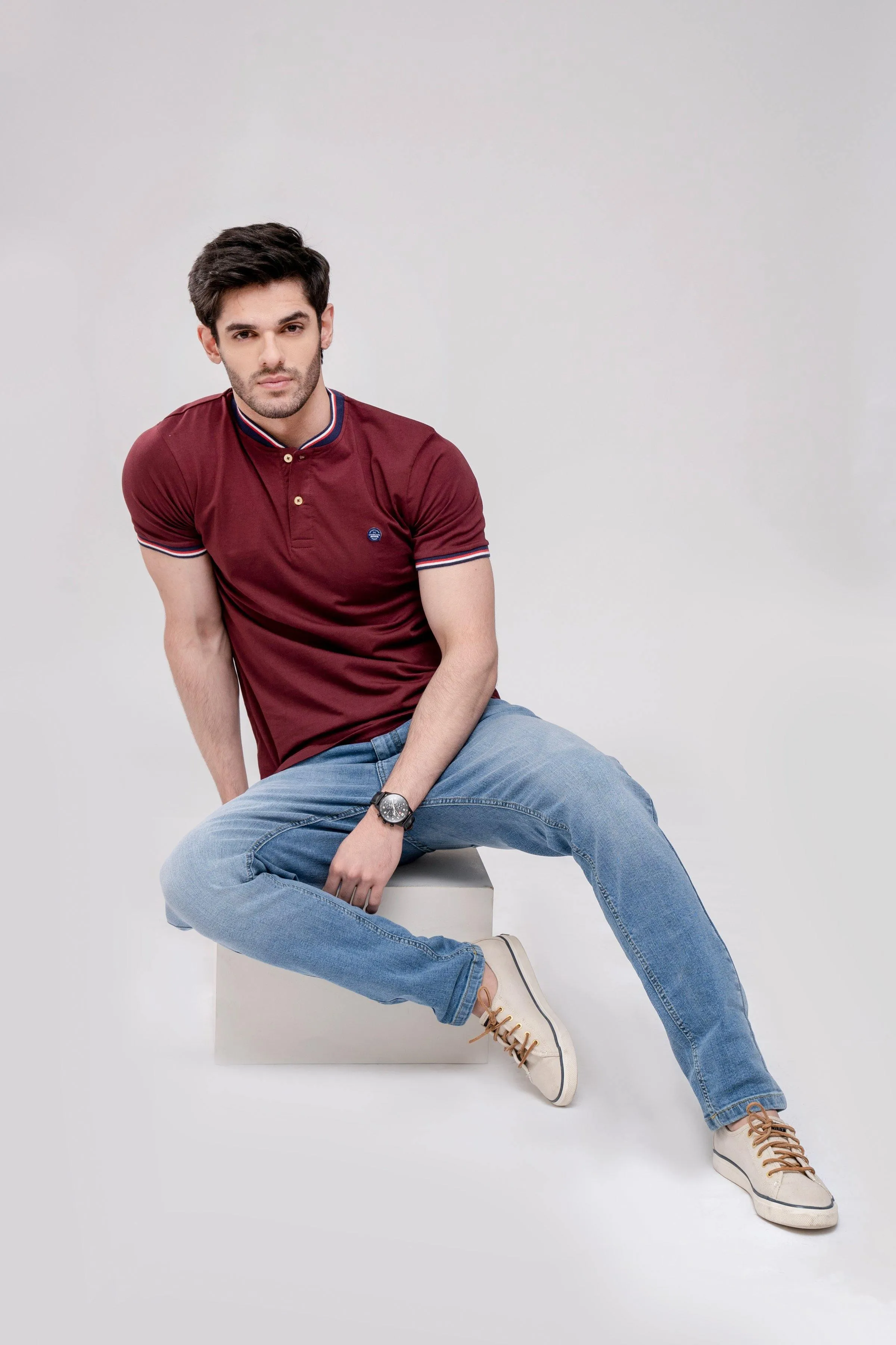 T SHIRT HENLEY TIPPING BAN MAROON