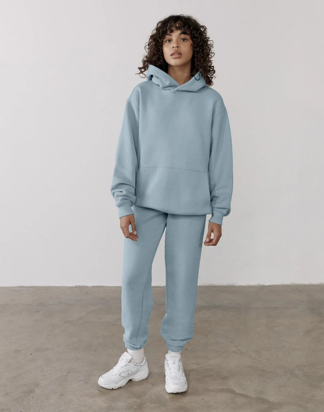 The Oversized Pullover Hoodie in Chalk Blue