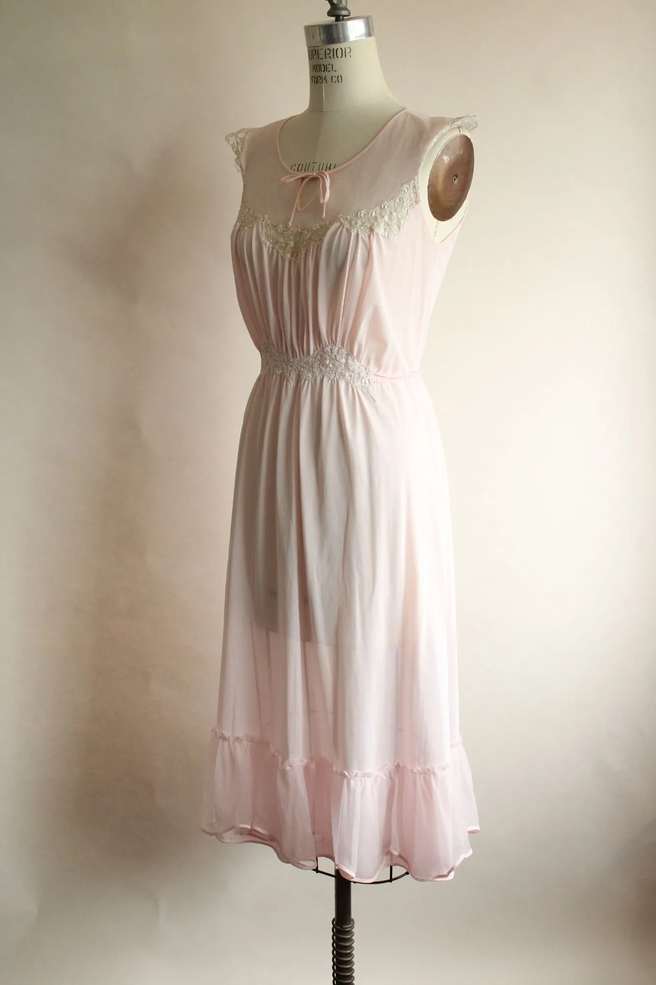 Vintage 1950s Pink Nylon with Tie and Embroidered Floral Lace Trim Nightgown