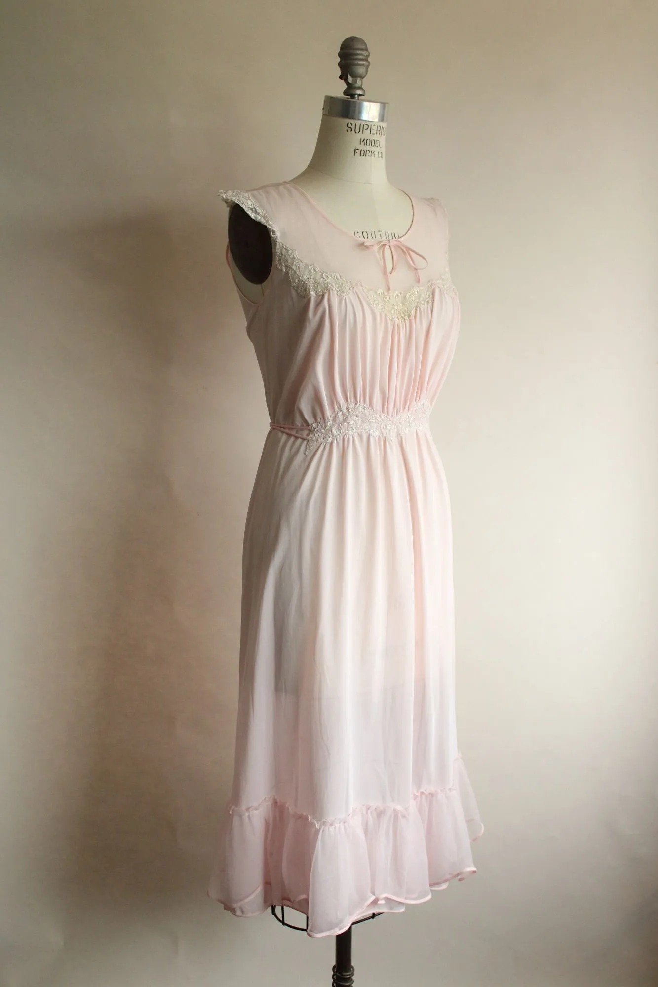 Vintage 1950s Pink Nylon with Tie and Embroidered Floral Lace Trim Nightgown