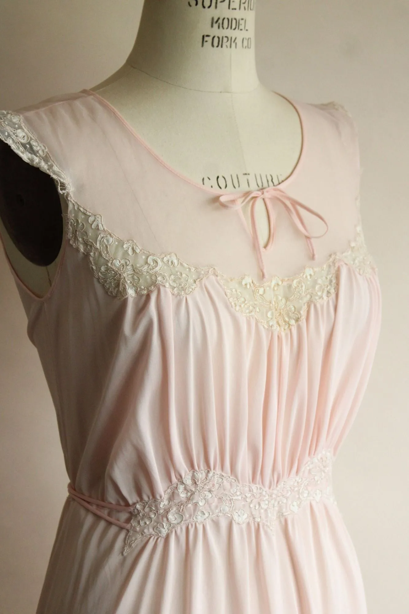 Vintage 1950s Pink Nylon with Tie and Embroidered Floral Lace Trim Nightgown